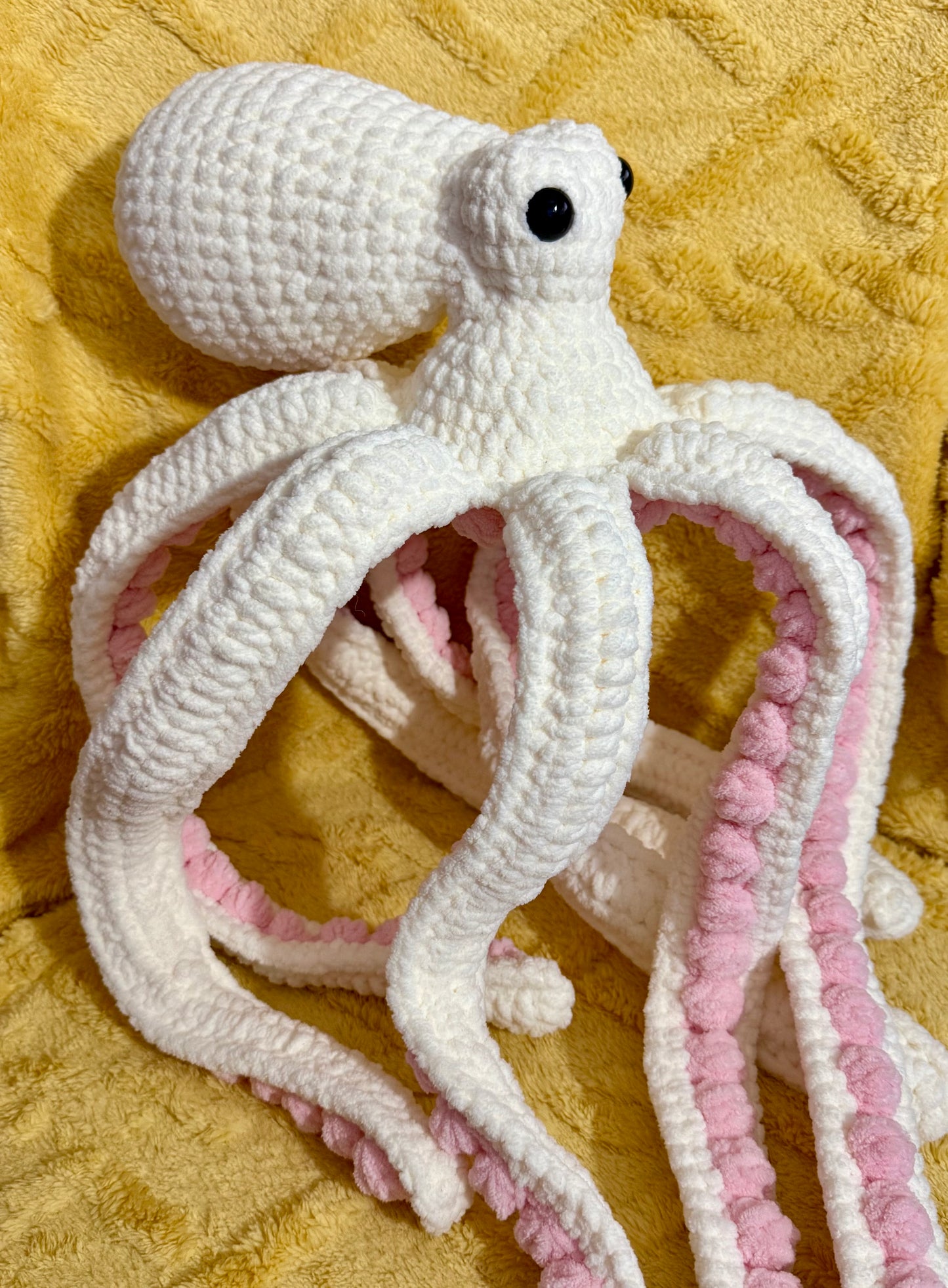PLUSH OCTOPUS